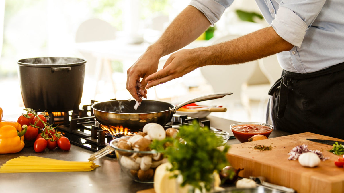 11 Healthy Ideas to Make the Most of Your Time While Keeping Up Social Distancing